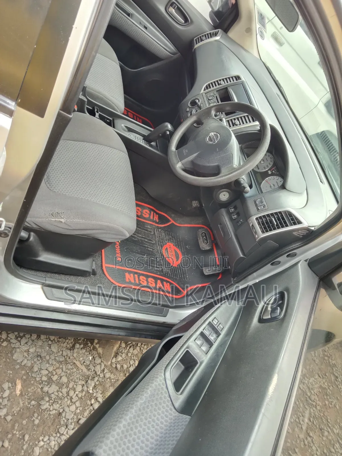 Nissan Wingroad 2010 Silver