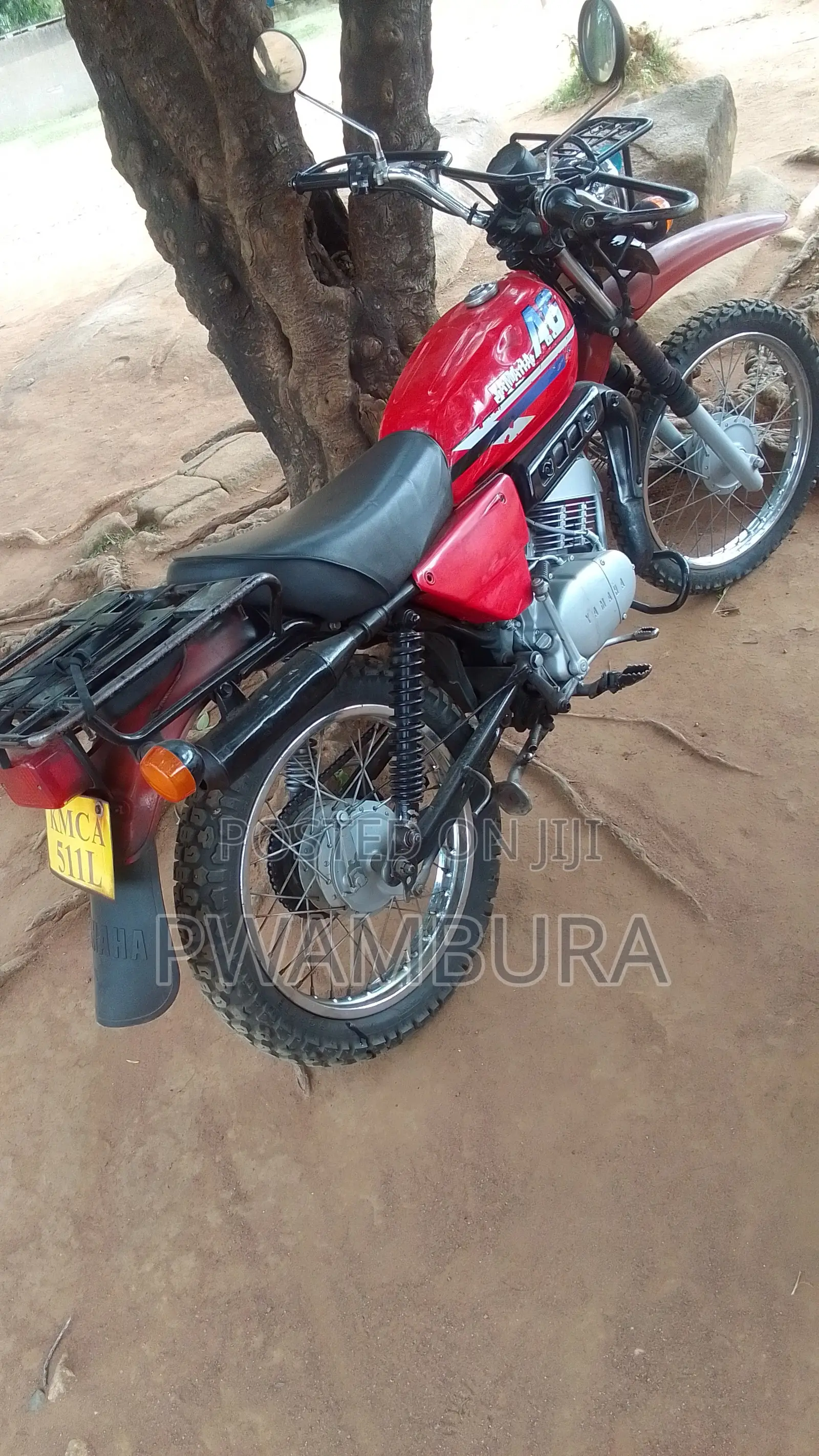 Yamaha 2001 Red