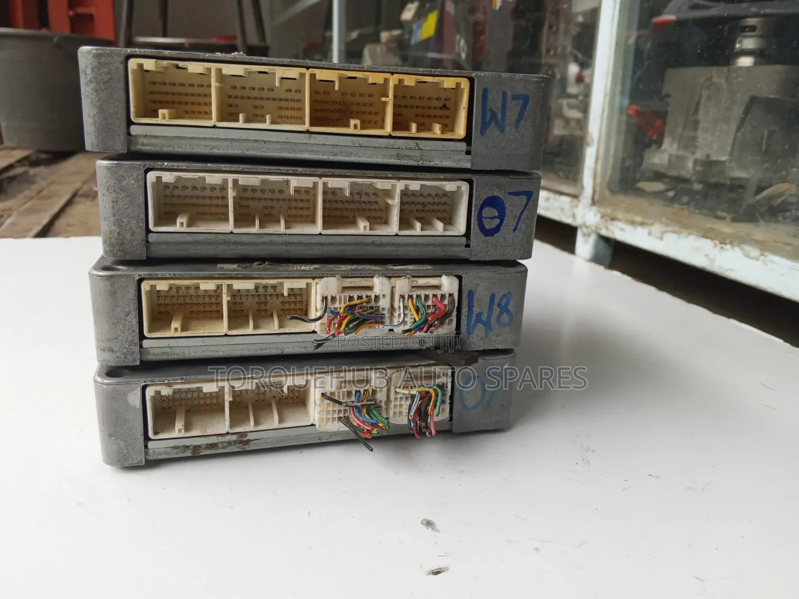 Toyota Porte 2006 Engine Computer/1nz