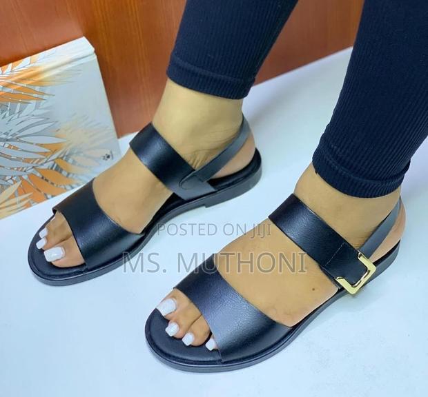 Simple Design Twin Straps and a Gold-Toned Buckle Detail Flat Sandals