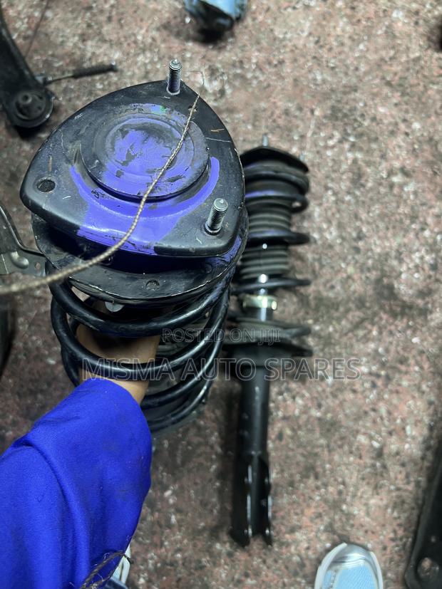 Toyota Probox Front Shocks - thumbnail 2