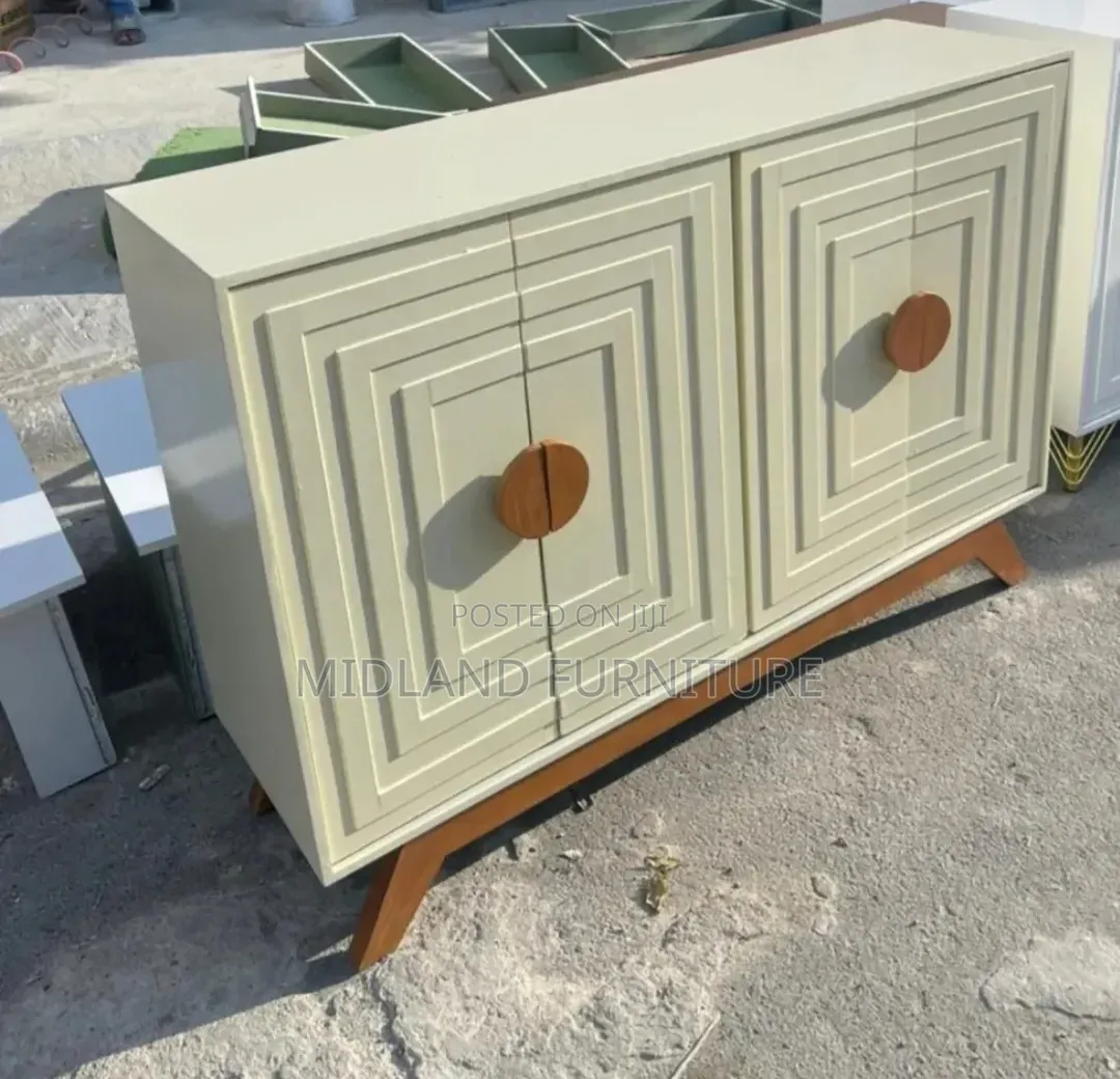 Console/Sideboard Cabinet Pay on Delivery