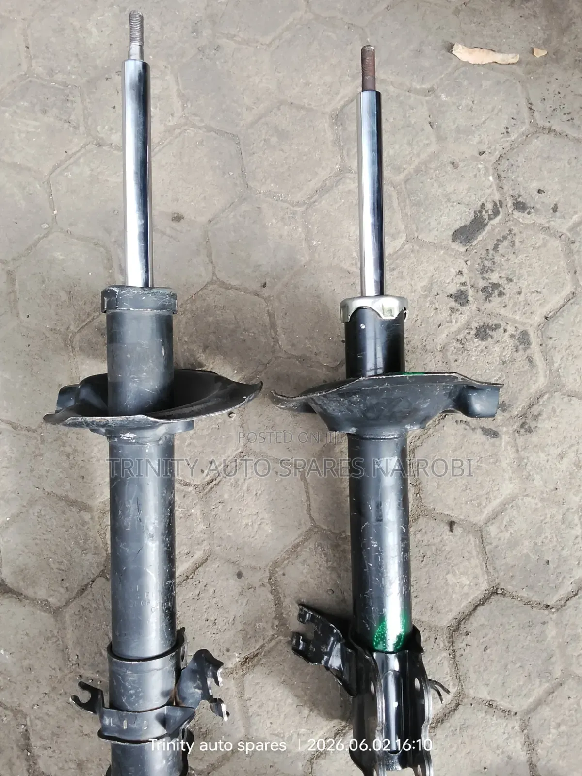 Original Kyb Ex Japan Nissan Ex-Trail Nt 30 Front Shock Absorbers
