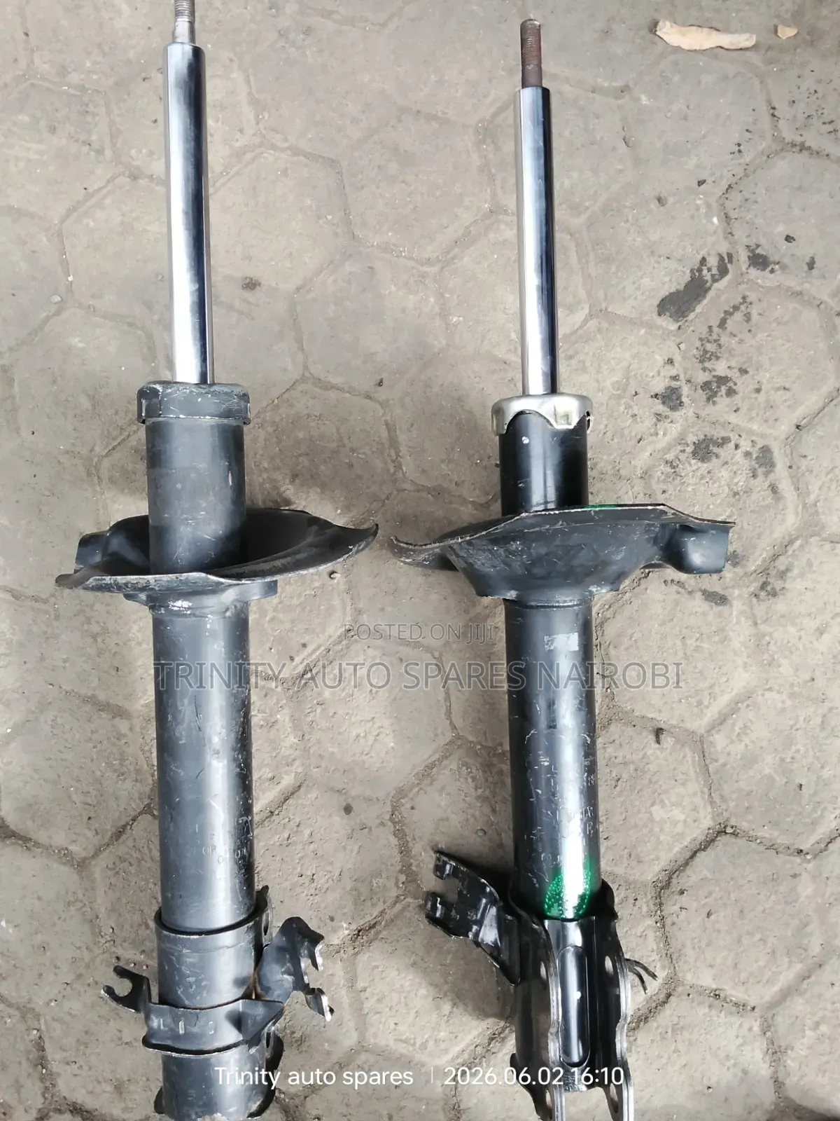 Original Kyb Ex Japan Nissan Ex-Trail Nt 30 Front Shock Absorbers