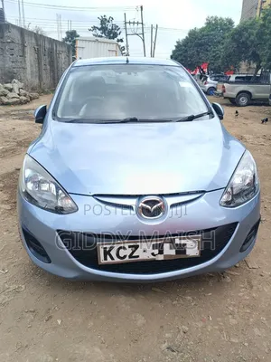 Mazda Demio 2013 Blue