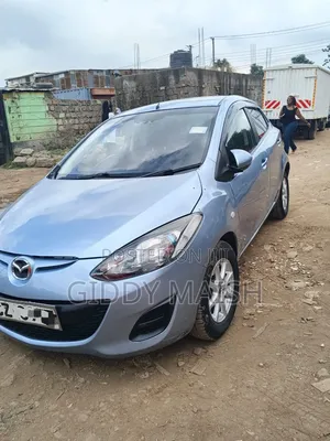 Mazda Demio 2013 Blue