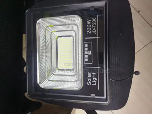 200w Solar Flights
