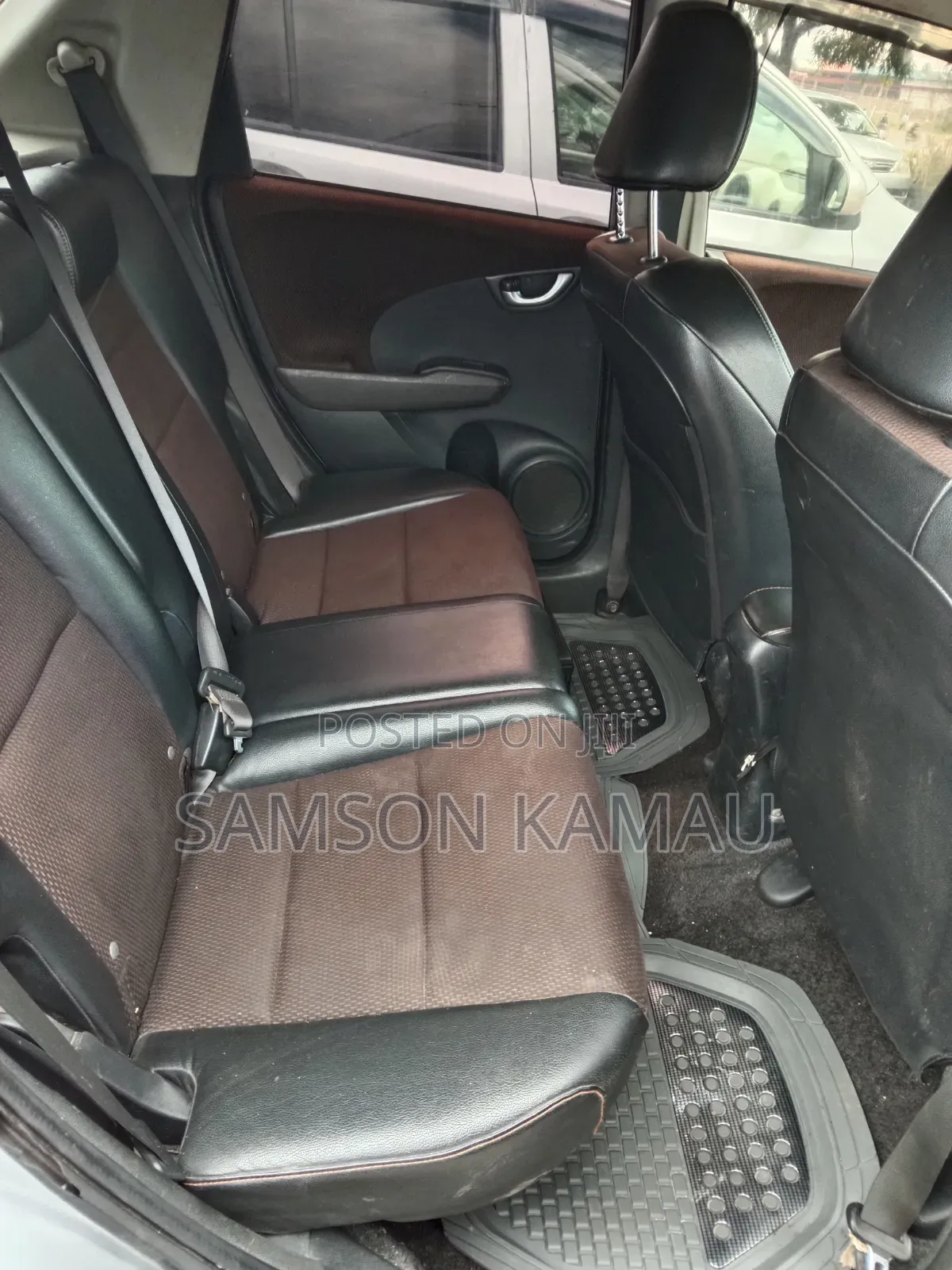 Honda Fit Shuttle 2012 Silver