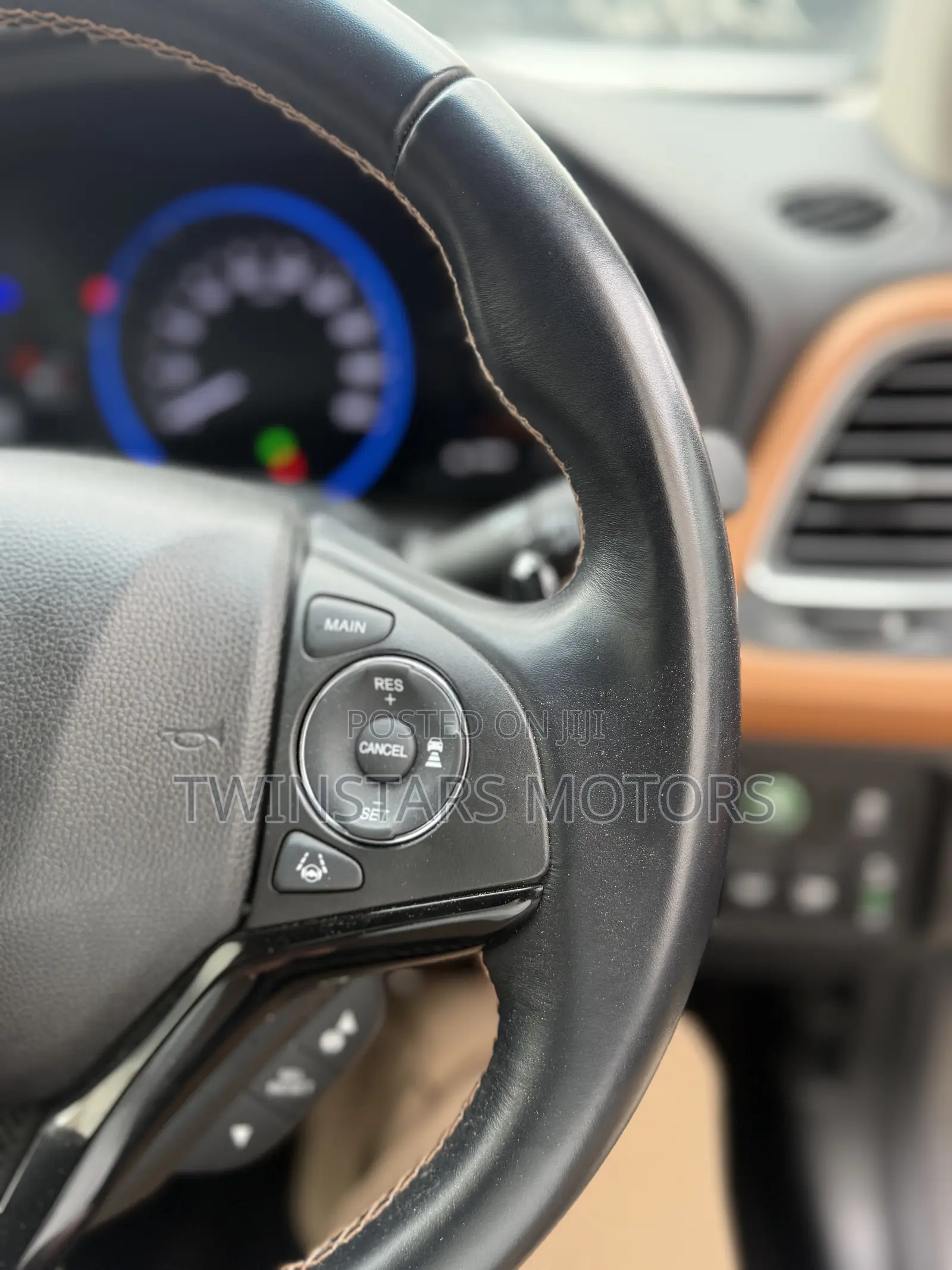 Honda Vezel 1.5 2WD 172 hp 2019 Gray