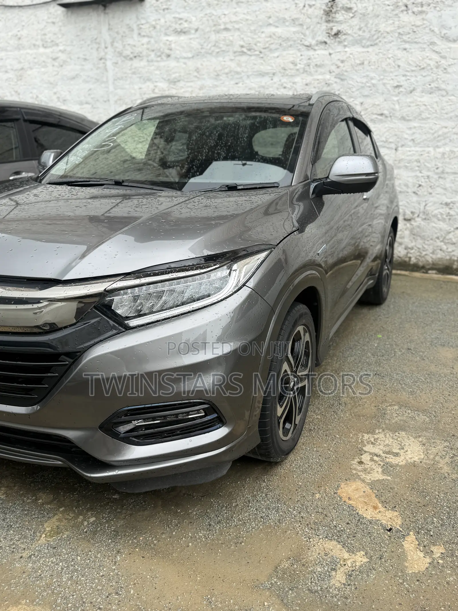 Honda Vezel 1.5 2WD 172 hp 2019 Gray