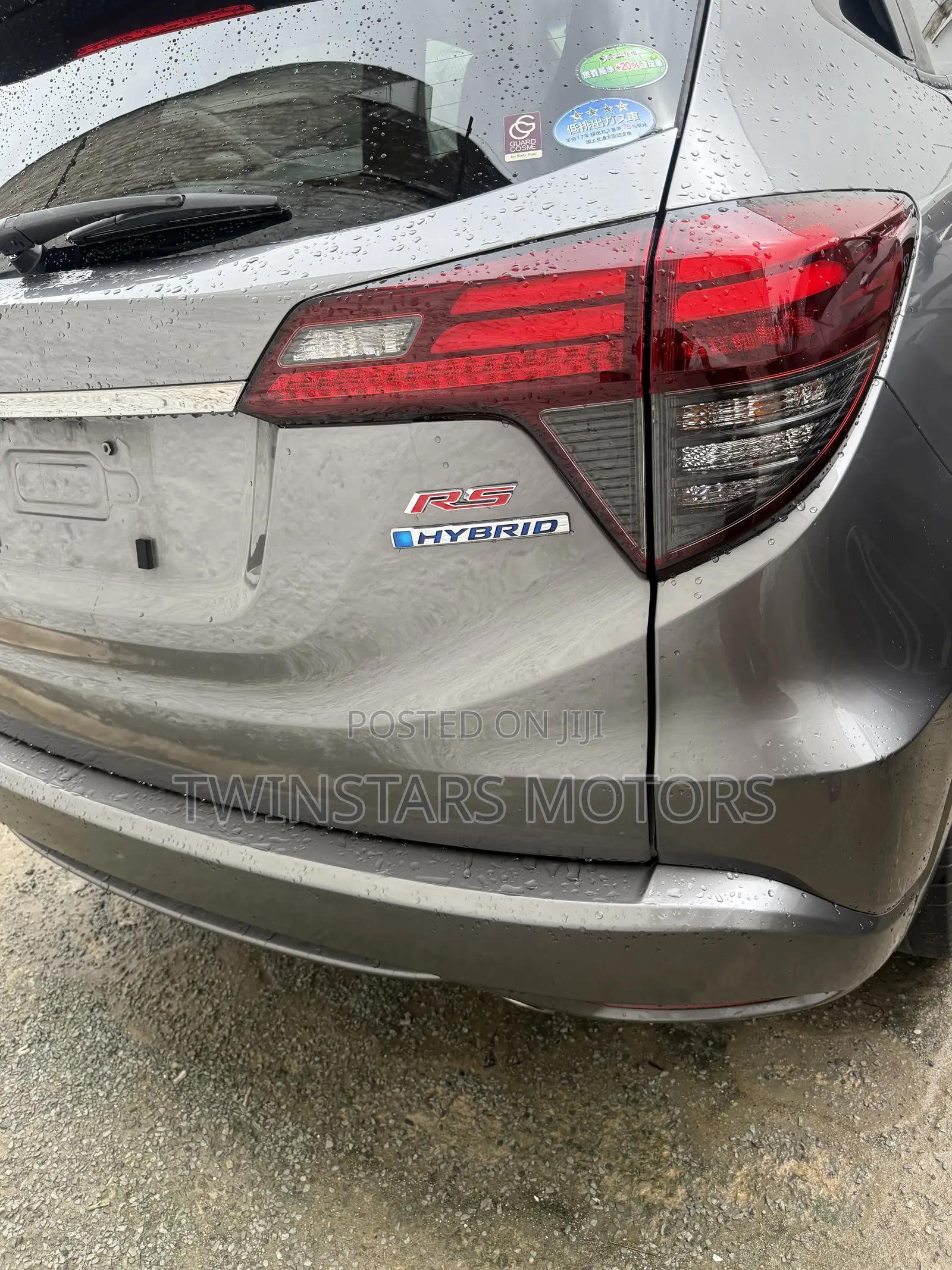 Honda Vezel 1.5 2WD 172 hp 2019 Gray