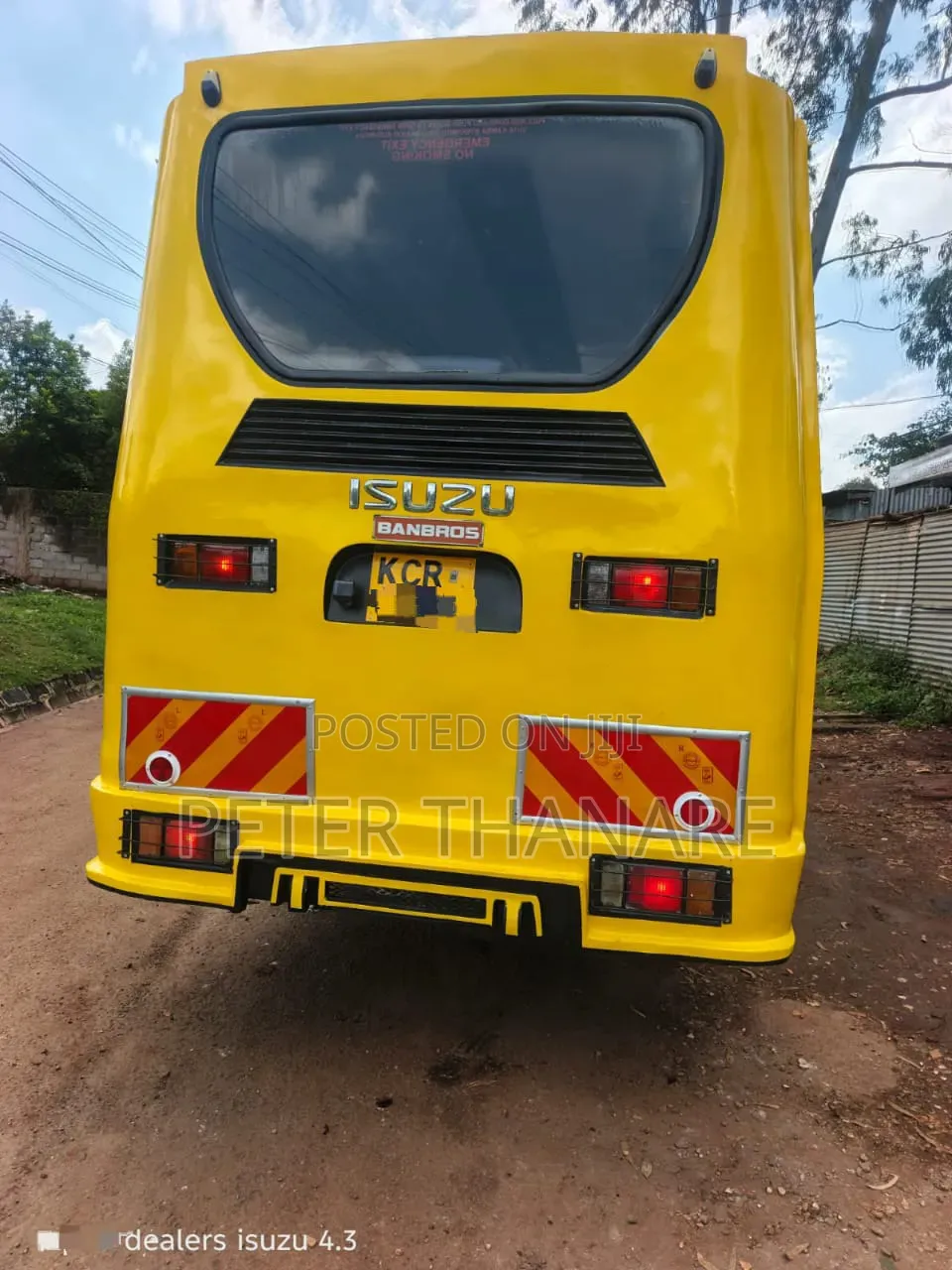 Isuzu NQR 2018 Yellow
