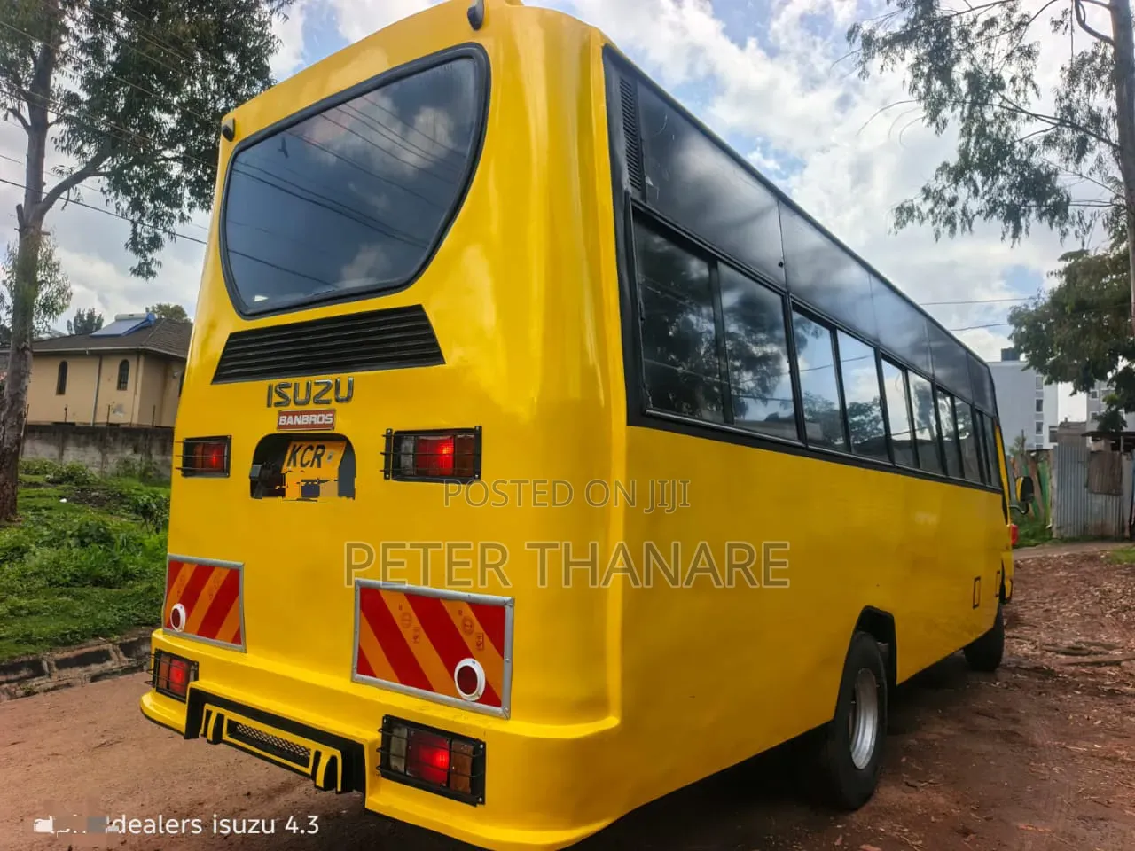 Isuzu NQR 2018 Yellow