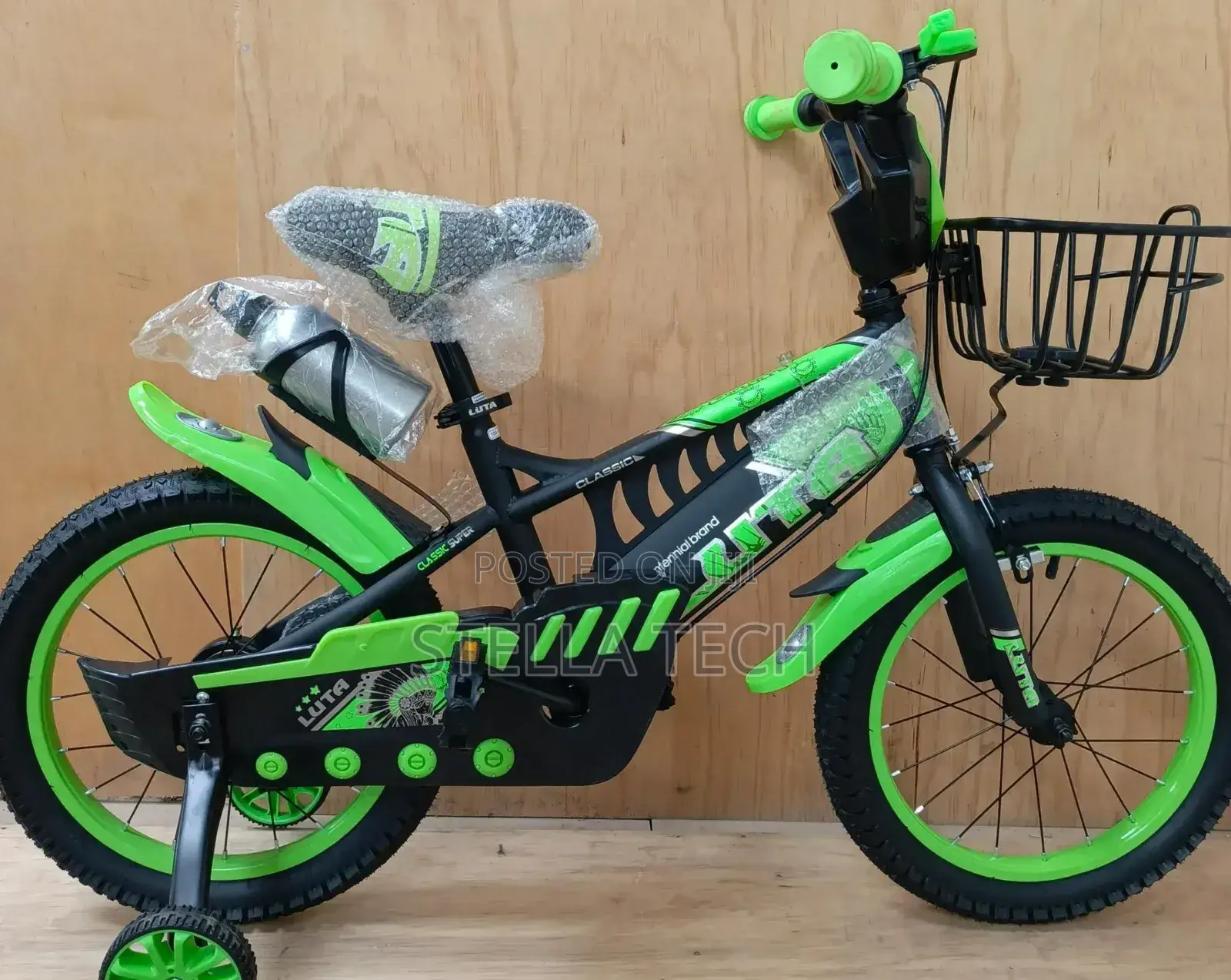 Flexi Bike With Water Bottle Size 12