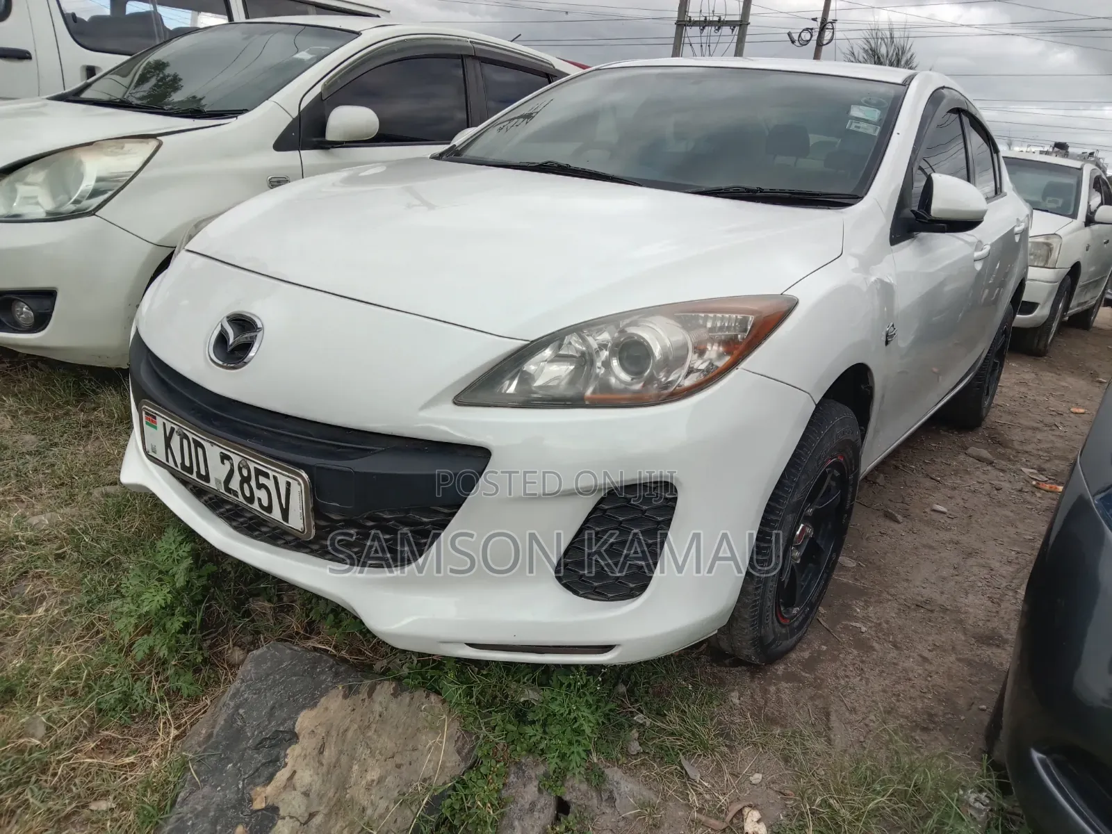 Mazda Axela 2013 White