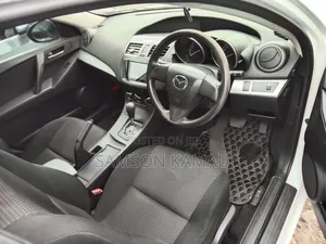 Mazda Axela 2013 White