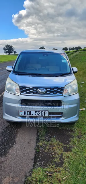 Daihatsu Move 2015 Silver