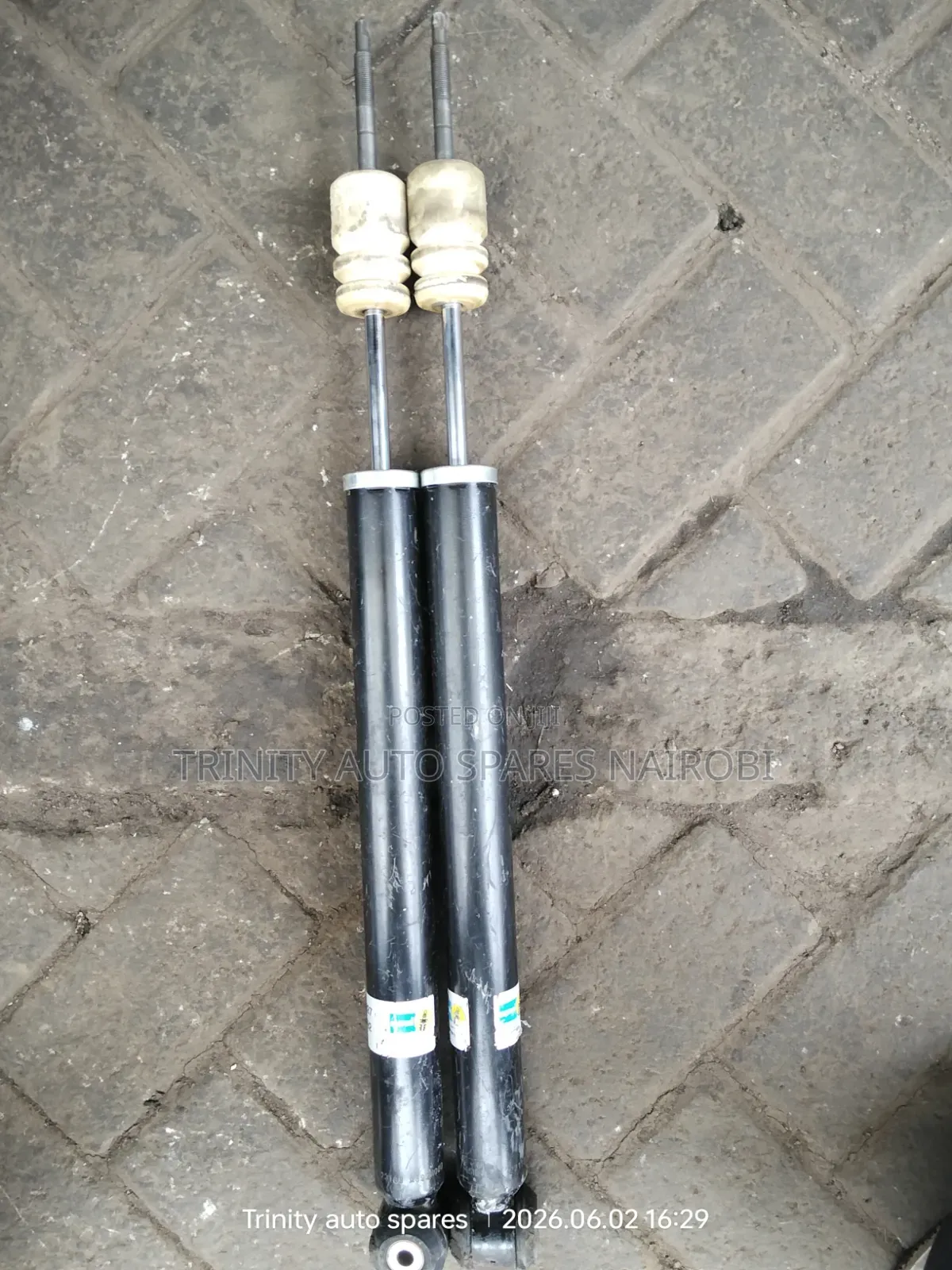 Original Ex Japan Mercedes Benz C200 Rear Shock Absorbers