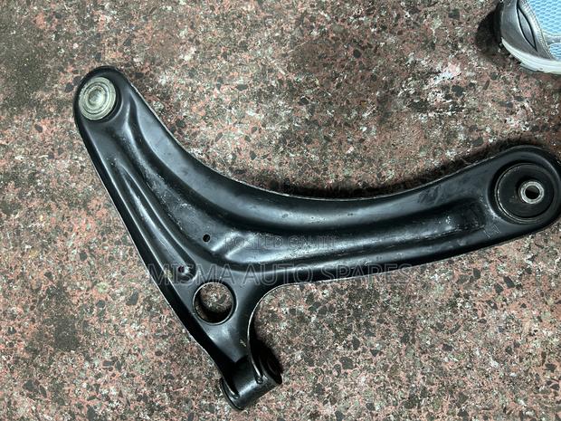 Control Arm Suzuki Every - thumbnail 2