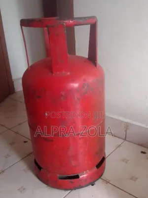 13kg Gas Cylinder With Gas Inside.
