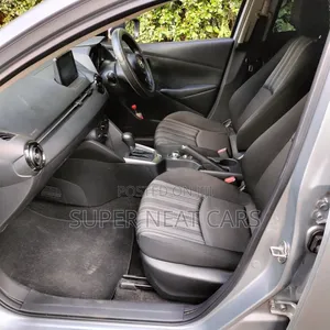 Mazda 2 2020 Silver
