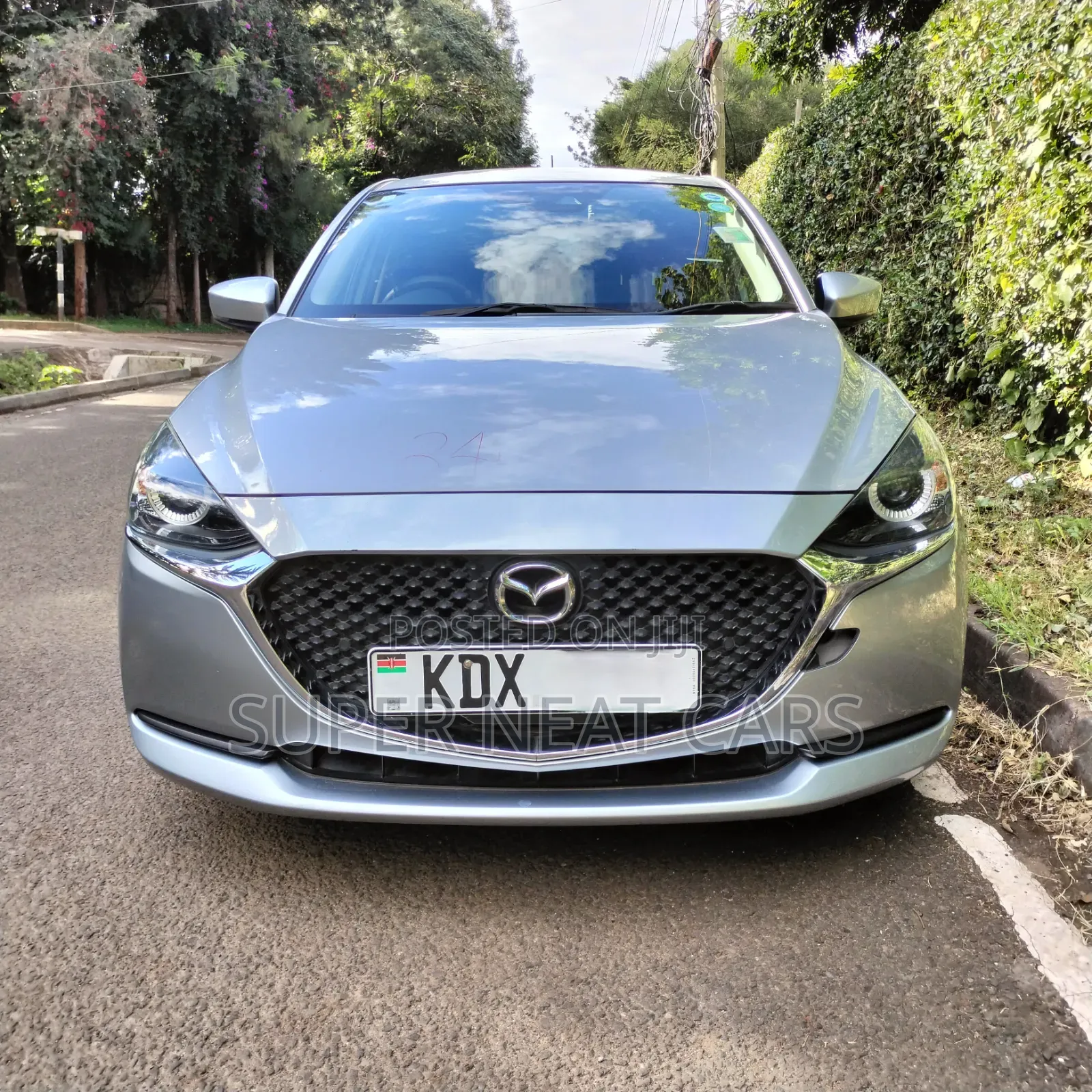 Mazda 2 2020 Silver