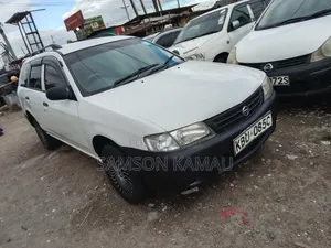 Nissan Advan 2006 White