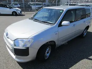 Toyota Succeed 2019 Silver