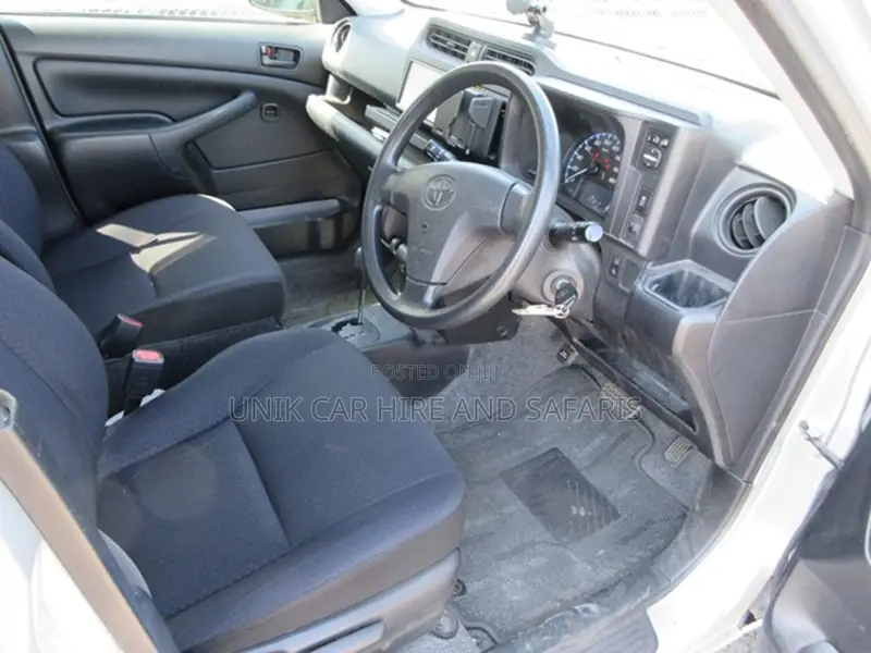 Toyota Succeed 2019 Silver