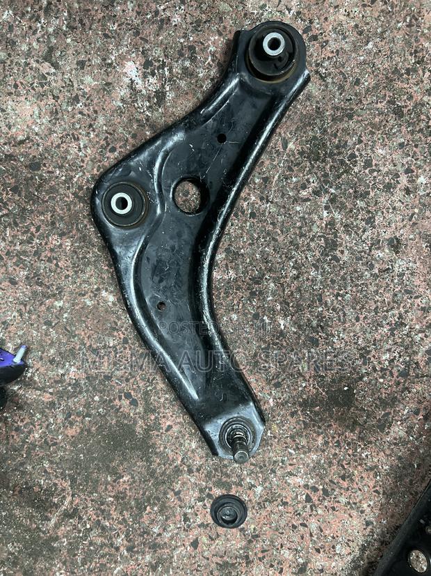 Control Arm Nissan Juke - thumbnail 3