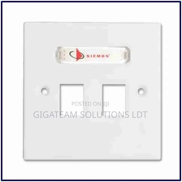 Siemon Cat 6 Data Point Complete Double Face Plates and Module