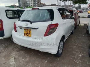 Toyota Vitz 2012 White