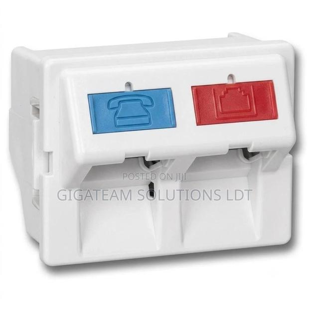 Siemon Cat 6 Data Point Complete Double Face Plates and Module - thumbnail 2