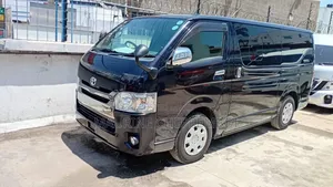 Toyota HiAce 2018 Black