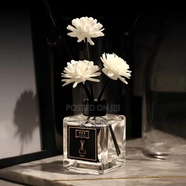 Reed Diffuser - thumbnail 3