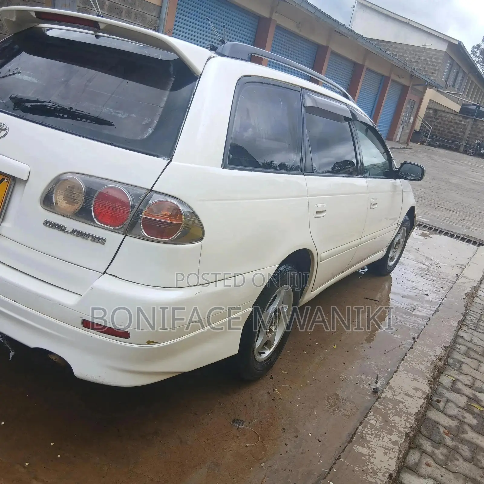 Toyota Caldina 2002 White