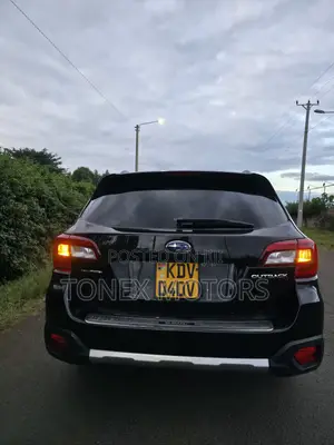 Subaru Outback 2018 Black