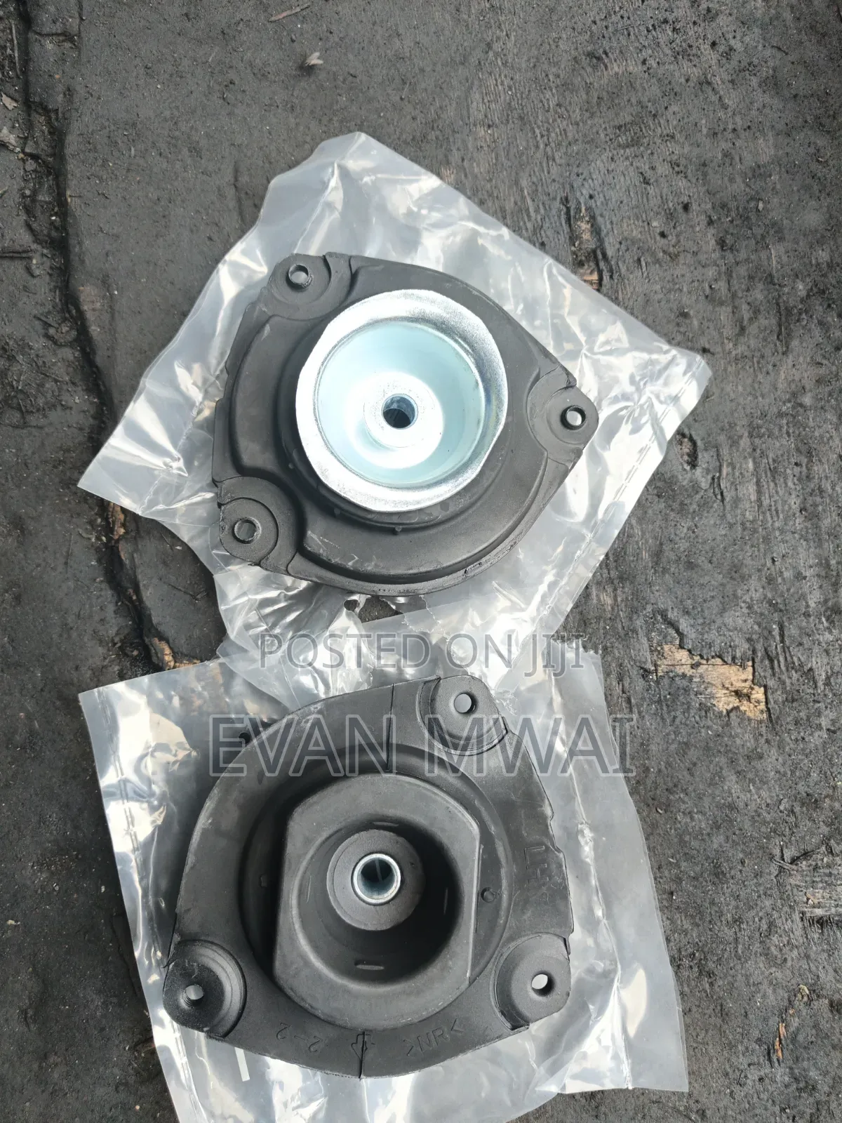 Nissan X-Trail /Dualis Shock Mounting