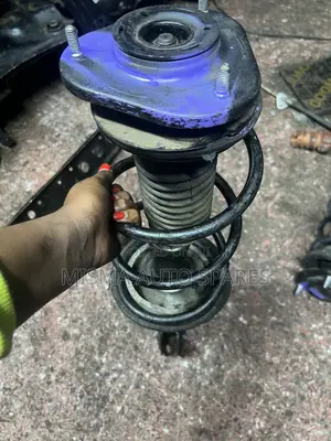 Front Shock Nze/Fielder