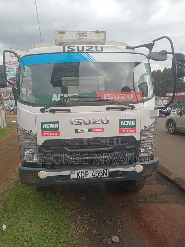 Isuzu FRR 2024 White