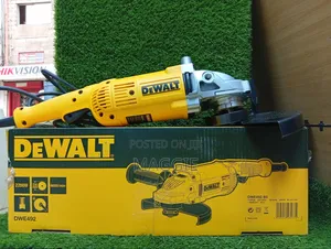 Dewalt Grinder 2200w