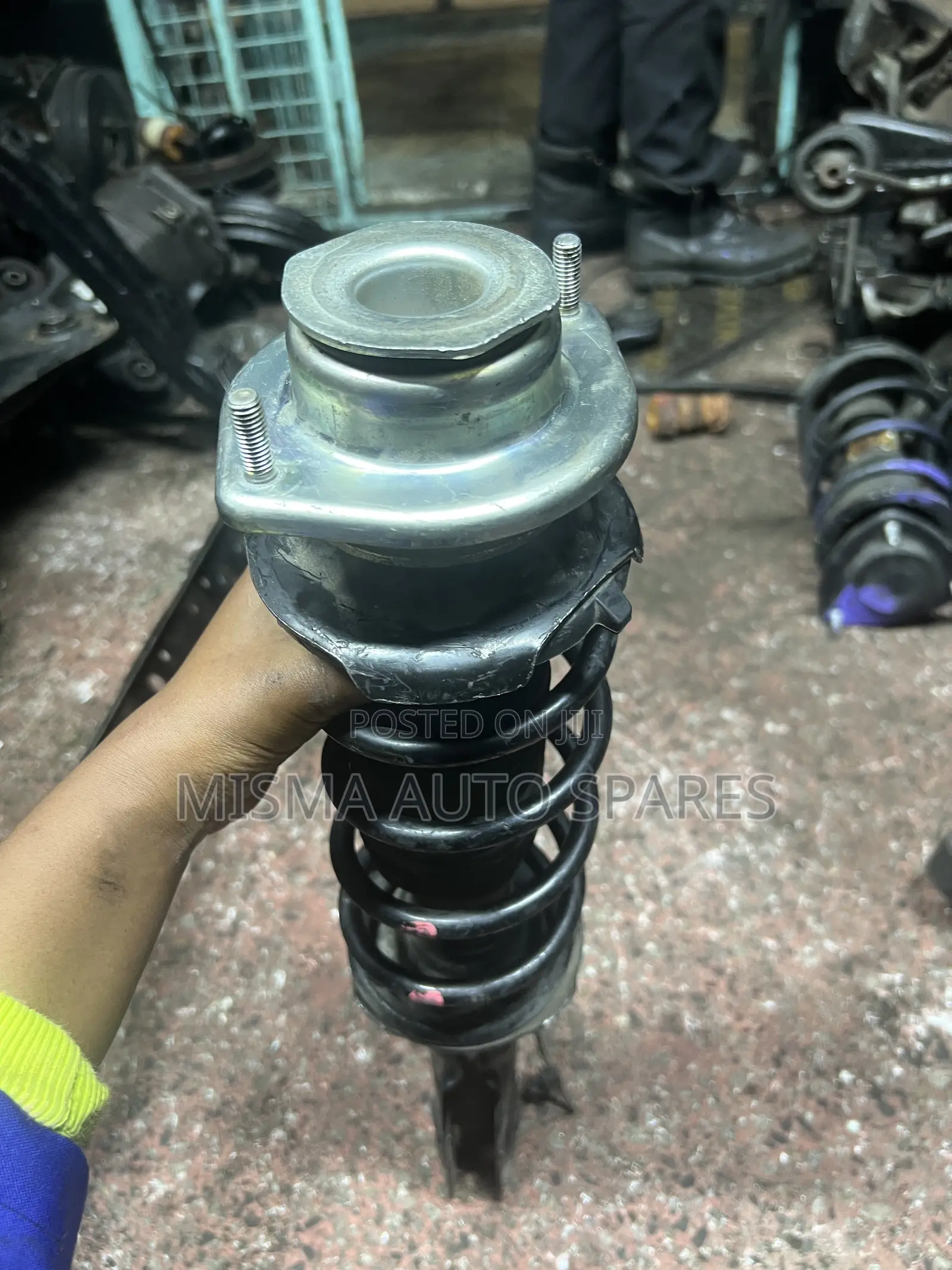Daihatsu Mira Front Shocks