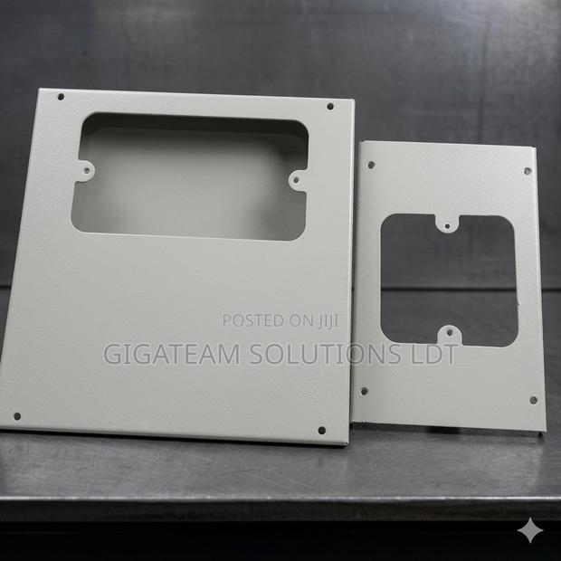 300mm X 50mm Trunking Knockout