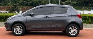 Toyota Vitz 2016 Gray