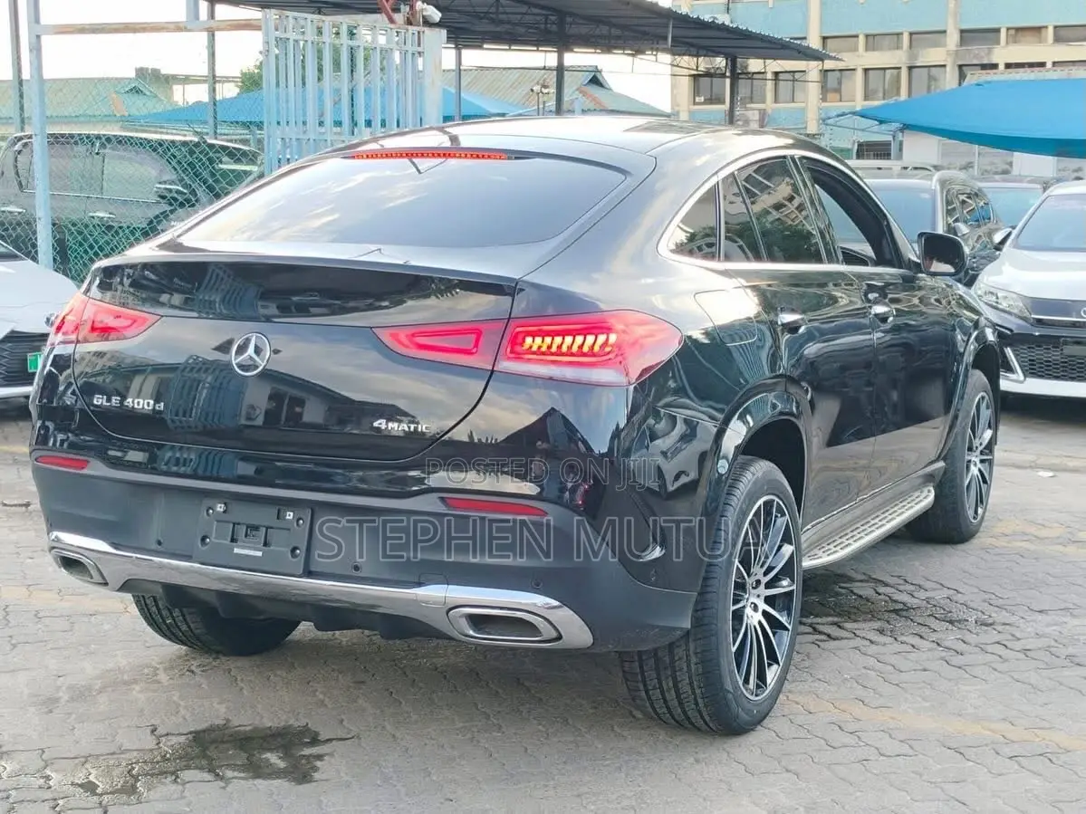 Mercedes-Benz GLE-Class GLE 400d 4MATIC 2021 Black