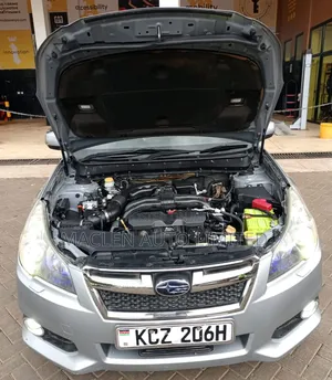 Subaru Legacy 2013 Silver