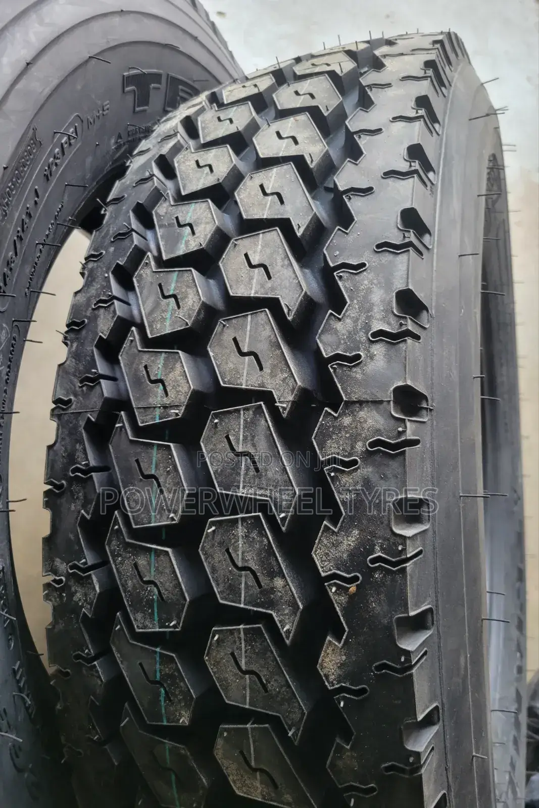 Triangle 265/70r19.5