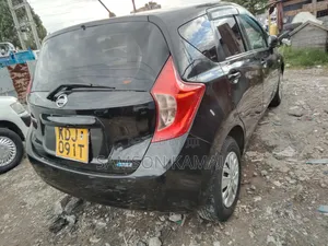Nissan Note 2015 Black