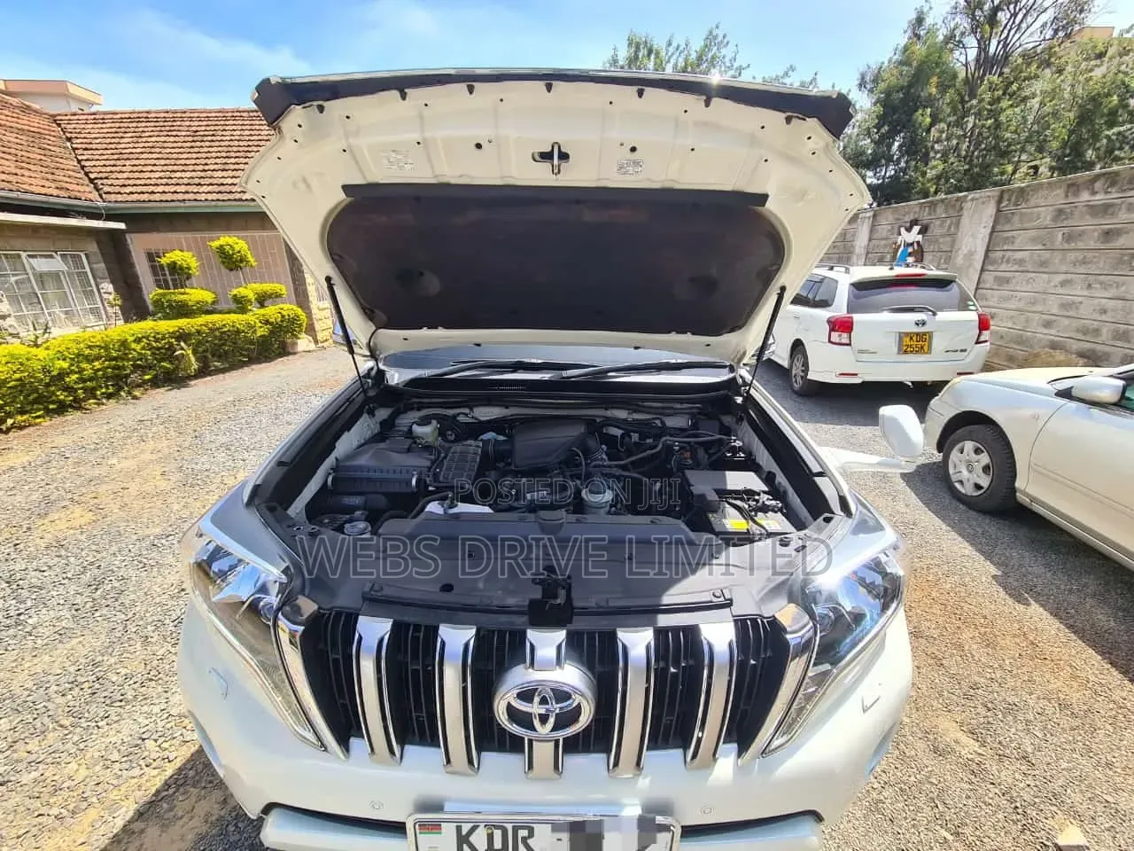 Toyota Land Cruiser Prado 2.7 2017 White