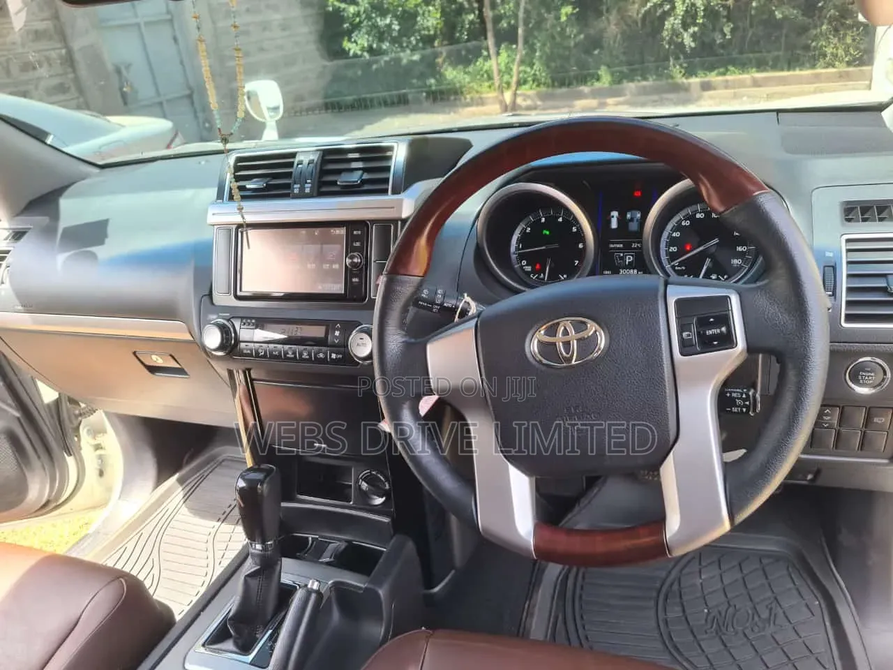 Toyota Land Cruiser Prado 2.7 2017 White